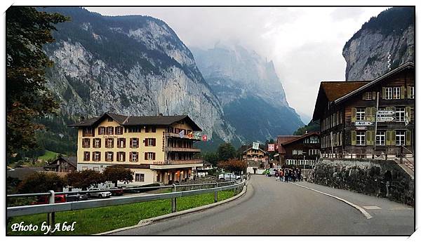 04 CH Lauterbrunnen.jpg