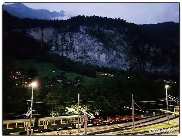 10 CH Lauterbrunnen.jpg