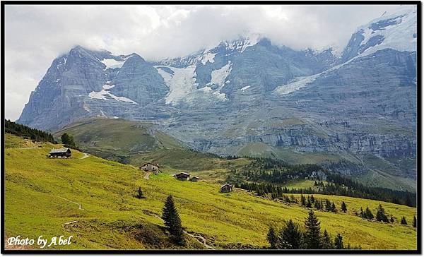 80 CH KleineScheideg2Wengernalp.jpg