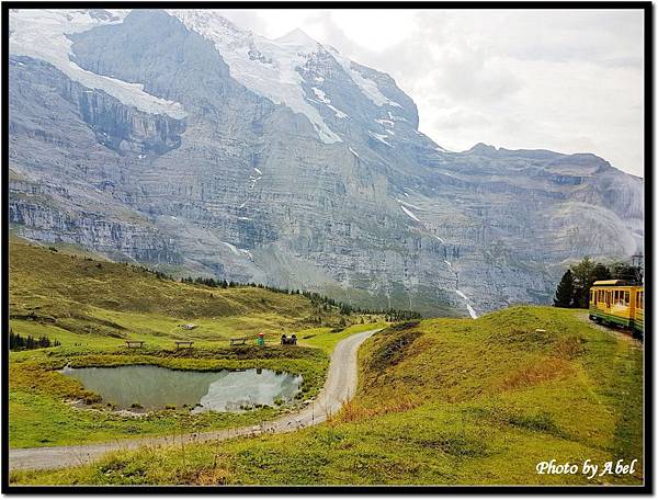 85 CH KleineScheideg2Wengernalp.jpg