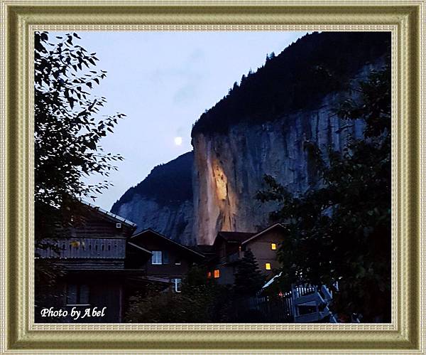 35 CH Lauterbrunnen.jpg