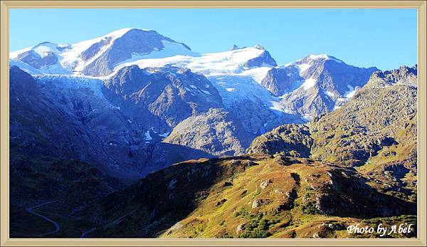 48 CH SustenPass_Steinsee(1).JPG