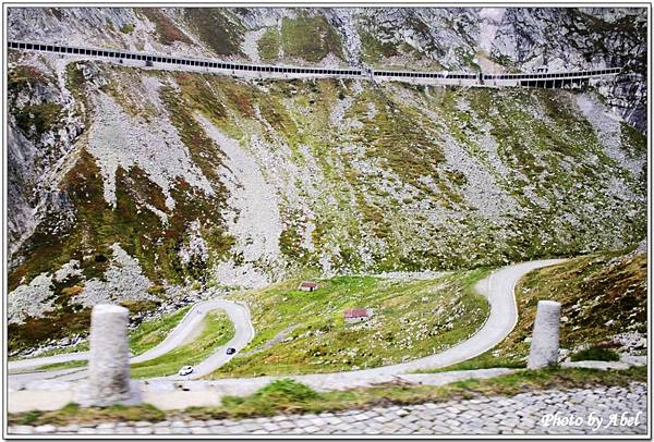 53 CH OldStGotthardPass_Tremola.JPG