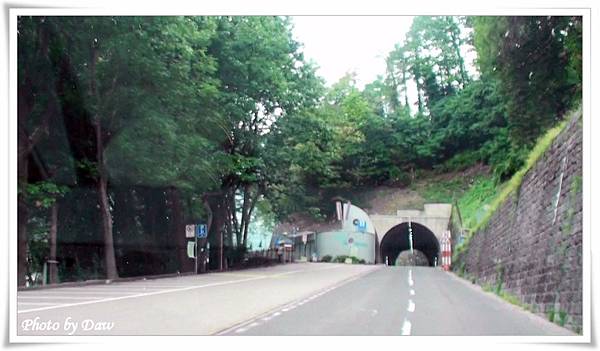 23 CH ValleVerzasca[N]_Tunnel3.jpg