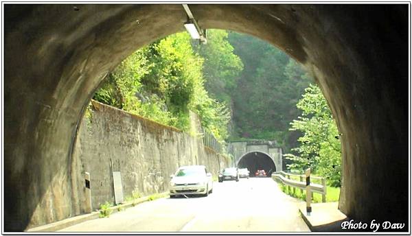 87 CH ValleVerzasca[S]_Tunnel5%26;4.jpg