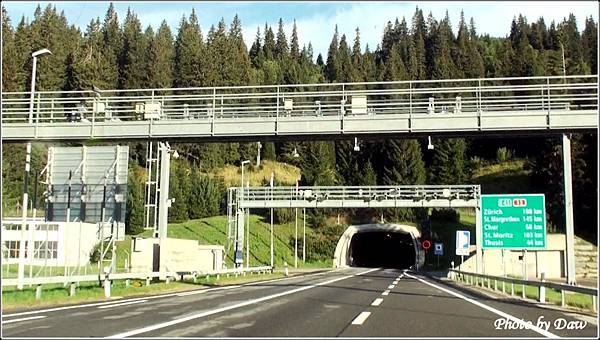 47 CH A13[N]_SanBernardinoTunnel.jpg