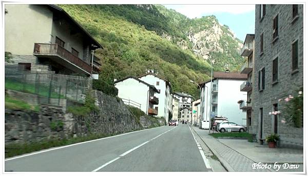 66 IT SS37[N]_VillaDiChinavenna.jpg