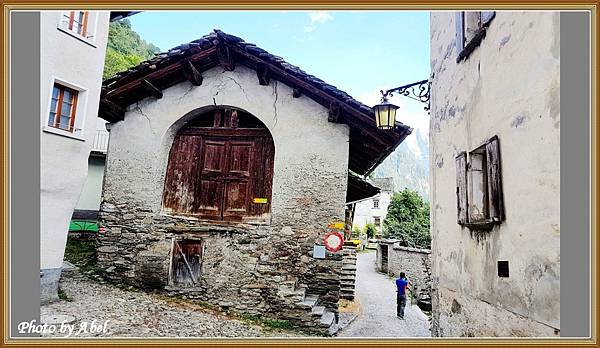 34 CH SoglioVillage.jpg