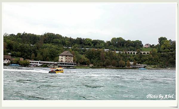 05 CH SouthCruiseTerminal_Rheinfall.JPG