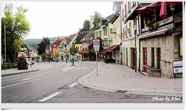 29 DE HauptStr[1]_Triberg.JPG