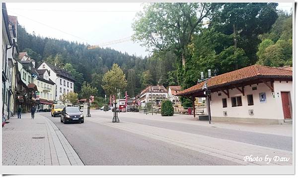 31 DE HauptStr[1]_Triberg.jpg