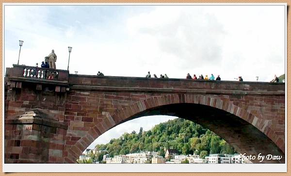 39 DE OstBusStopAlteBrucke_Heideliberg.jpg