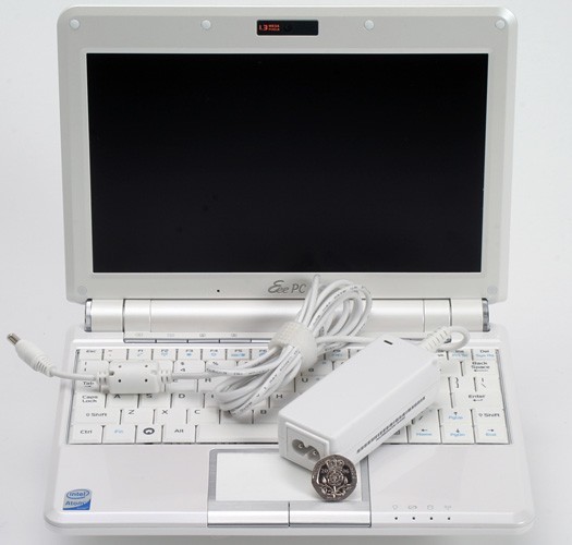 ASUS Eee PC 901-trustedreviews.com-013.jpg