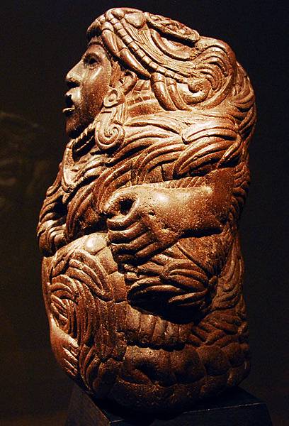 Quetzalcoatl sculpture, Museum of the Louvre, Paris.jpg