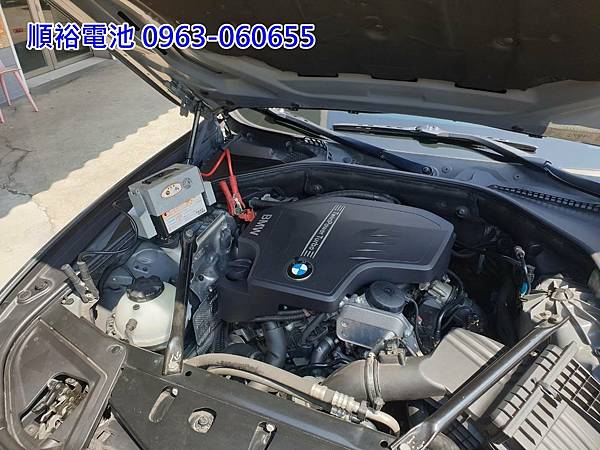 1101118-BMW520i-2.jpg