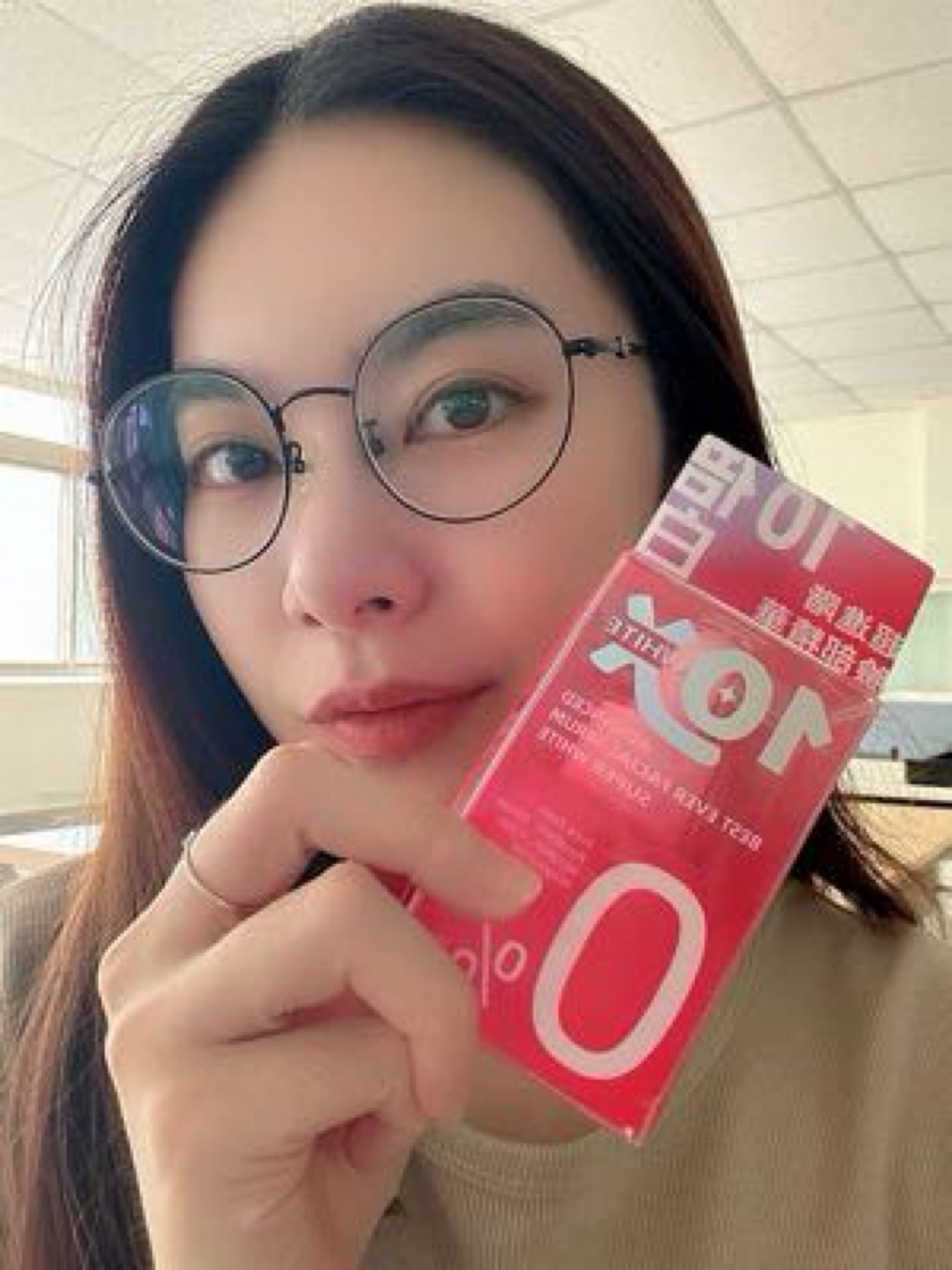 BABY WHITE　10倍‧ 白．超進階美白臉部精華產品試