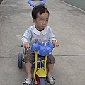 酷比騎三輪車01