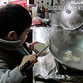 03-2012.02.17弟弟煮餛飩05.jpg