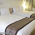 18 2010.06.14墾丁凱撒 花園客房.j