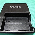 canon原廠 LC-E5充電器-0.jpg