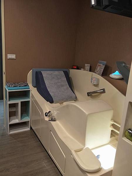 桃園水天使診所水療,水療,大腸水療,便秘,腹脹氣,桃園水天使診所