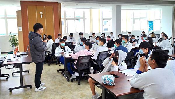 美感經驗‧結構的理性形式／陳建樺（2020）.jpg