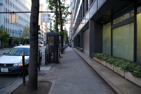 長堀橋7號出口往飯店方向