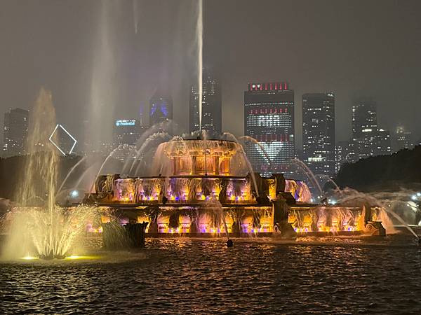 美國 Chicago-23 白金漢噴泉 Clarence F