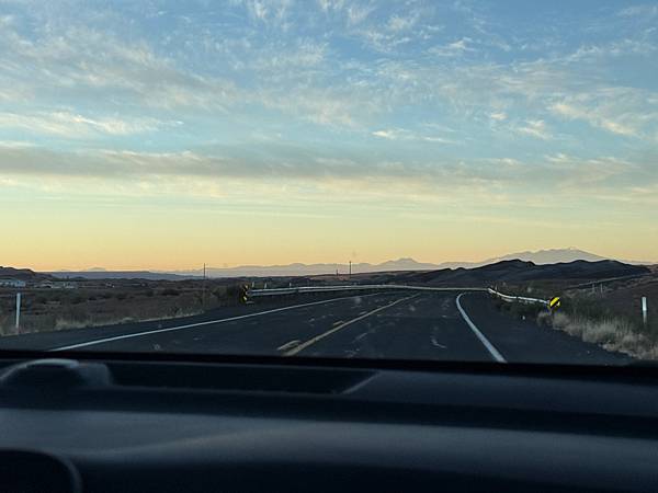 美國 Las Vegas-27 六點出發長征大峽谷