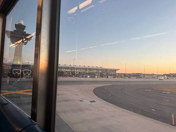 美國 Las Vegas-45 跟賭城道別、搭機返回IAD