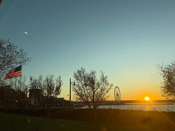 美國 華盛頓近郊 MD National Harbor 看日