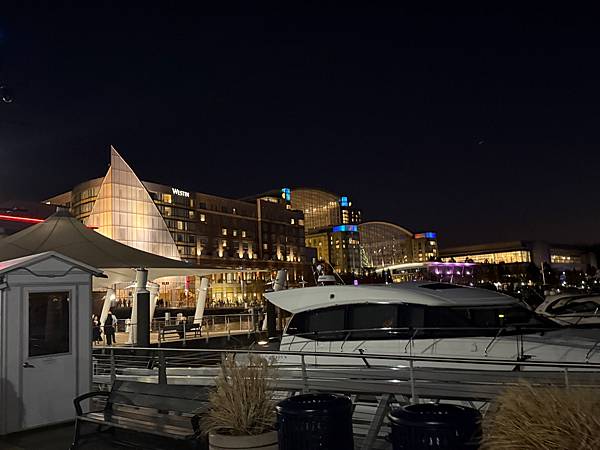 美國 華盛頓近郊 MD National Harbor 看煙