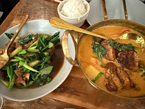 美國 華盛頓近郊 VA 泰式餐廳 Sisters Thai