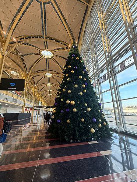 美國 華盛頓近郊 VA Sterling 到DCA搭飛機回台