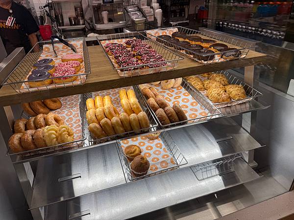 美國 華盛頓近郊 VA Sterling 到DCA搭飛機回台