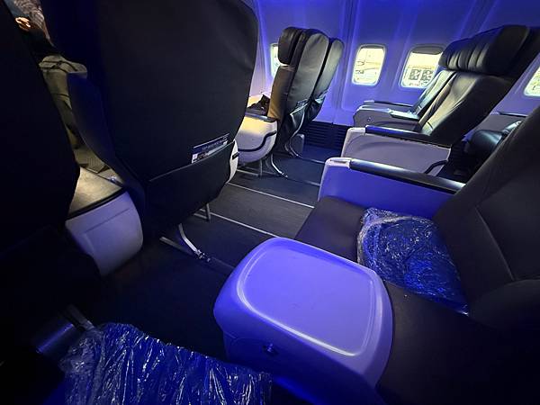 美國 華盛頓 阿拉斯加頭等艙飛舊金山、美國再見