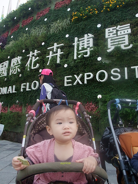 旋轉baby101206 011.jpg 旋轉baby101206 011.jpg