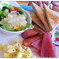 06.O2 Brunch and Cafe (林口長庚店).jpg