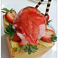 04. DAZZLING CAFE.jpg