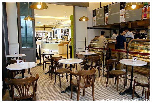 08.Agnes b Cafe.JPG