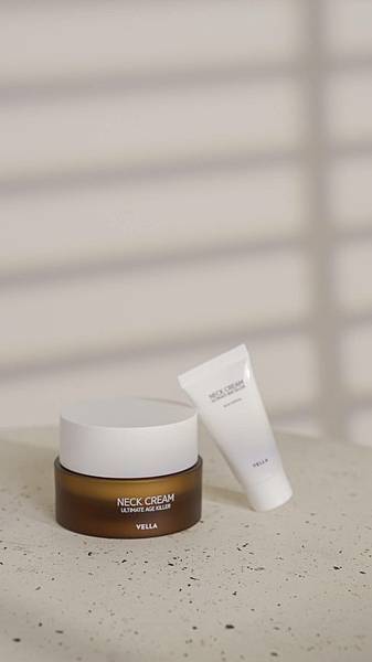 Vella青春緊緻頸紋霜1.jpg