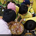 20180722福林幼兒園  紅麴飯糰DIY (71).JPG