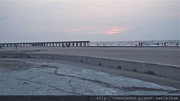 大安海水浴場~2013秋天的夕陽&風吹沙 (13)