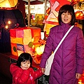 2011苗栗燈會-走丟剛找回來驚魂甫定的大寶貝