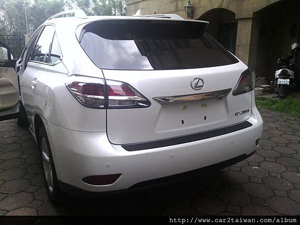 Ship2TW協助跨國海運貨櫃搬家回台灣,順便運車回台灣2013年LEXUS RX350,無論是華僑或留學生都可以享受寄送行李回台免關稅優惠,個人自用車運回台灣的關稅也有折扣,想找海運公司嗎?美國海運推薦Ship2TW國際搬家公司協助大家,歡迎大家來比較費用價格及服務品質 Ship2TW協助跨國海運貨櫃搬家回台灣,順便運車回台灣2013年LEXUS RX350,無論是華僑或留學生都可以享受寄送行李回台免關稅優惠,個人自用車運回台灣的關稅也有折扣,想找海運公司嗎?美國海運推薦Ship2TW國際搬家公司協助大家,歡迎大家來比較費用價格及服務品質