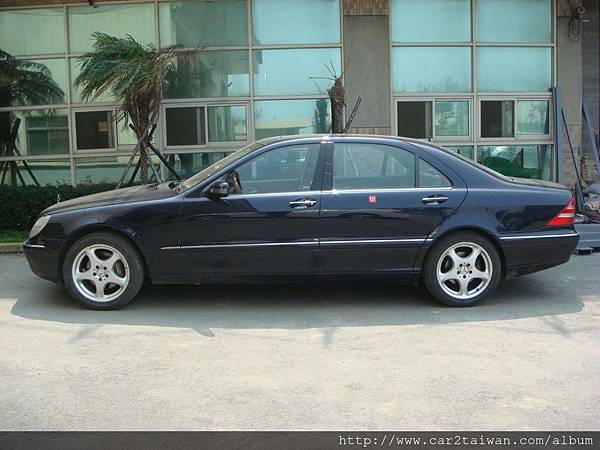賓士BENZ S500,非大陸製造也非大陸組裝,道道地地就是德國進口的車 賓士BENZ S500,非大陸製造也非大陸組裝,道道地地就是德國進口的車