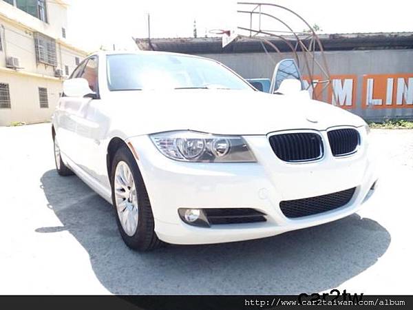 美國留學生到底該買甚麼車運回台灣呢?買對了車還可能讓你小賺上一筆,統計顯示賓士及BMW是美國留學生運車回台灣首選,也是價格跟台灣差異最大車種 美國留學生到底該買甚麼車運回台灣呢?買對了車還可能讓你小賺上一筆,統計顯示賓士及BMW是美國留學生運車回台灣首選,也是價格跟台灣差異最大車種