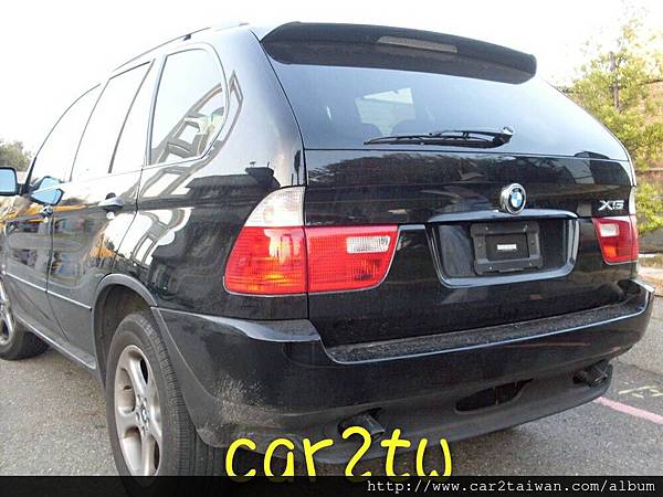 美國買車代購BMW X5代辦進口車運回台灣,國外買車價格便宜,代辦進口車BMW X5費用相當划算,例如這台寶馬BMW X5 35i從美國買車運回台灣費用總共花費台幣約180多萬元,如果是留學運車費用還可以在節省一些,只要在國外持有這台車輛超過半年,符合留學生條款個人帶車回台灣最新規定,ARTC車測費用及台灣進口車關稅都有一些優惠 美國買車代購BMW X5代辦進口車運回台灣,國外買車價格便宜,代辦進口車BMW X5費用相當划算,例如這台寶馬BMW X5 35i從美國買車運回台灣費用總共花費台幣約180多萬元,如果是留學運車費用還可以在節省一些,只要在國外持有這台車輛超過半年,符合留學生條款個人帶車回台灣最新規定,ARTC車測費用及台灣進口車關稅都有一些優惠