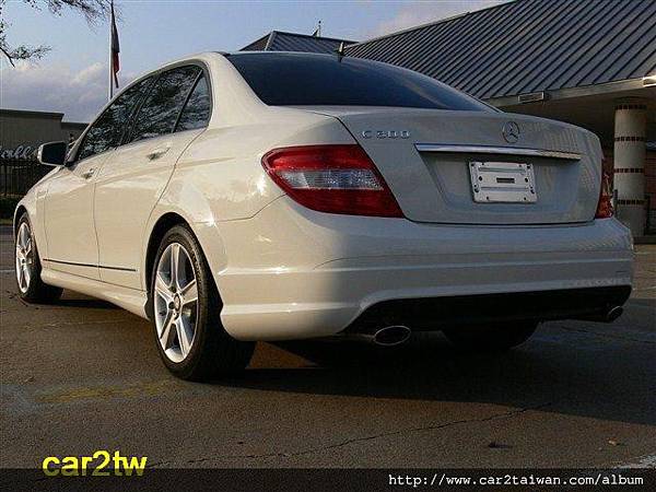 受害者 賓士C300 受害者 賓士C300