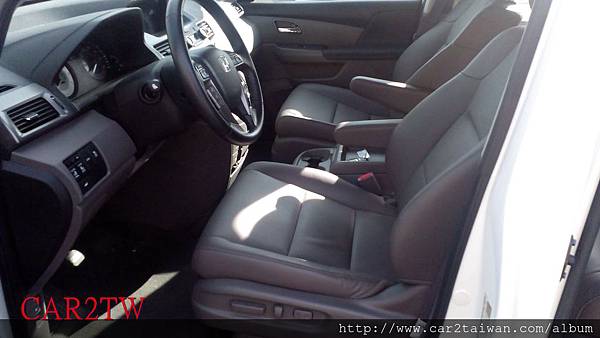 本田honda odyssey代辦留學生從加拿大美國運車回台灣 本田honda odyssey代辦留學生從加拿大美國運車回台灣